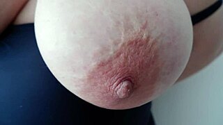 Es scheint, meine großen Titten sind in letzter Zeit noch größer geworden