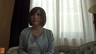 Kirari, 21, Pegawai Famiresu, Nyepong Aku dengan Puting Tegang di POV