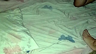 ปลุกแม่บ้านมาทำความสนุกสนานตอนเช้าด้วยกัน