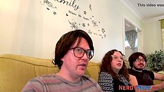 Prvi put kurva trlja i sisa, prokleto vruće! 😜