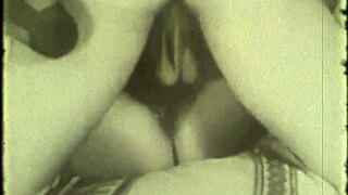 Welche Geheimnisse verstecken sich in vintage Tabu alleine zu Hause 1950?