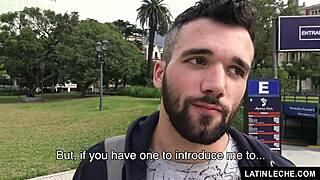 κάνω έναν λατίνο γκέι έφηβο 18+ τον σεξουαλικό μου υπηρέτη σε κρυφή κάμερα