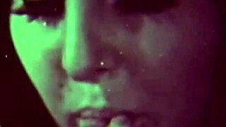 Tako sem ljubil ta vintidž lezbijski trosome