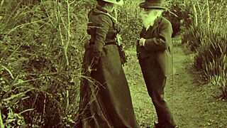 Oye, ¿quieres espiar mi vida secreta con abuela vintage en un trío caliente?