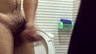 Watch this gay Viet Blued video number four with hot guys