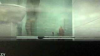 Amateur Video of Hot Girl Taking a Bath