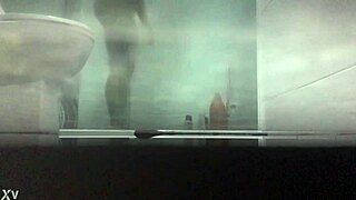 Amateur Video of Hot Girl Taking a Bath