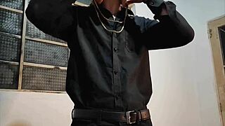 Meu dono me come tão gostoso, dominating every inch of me