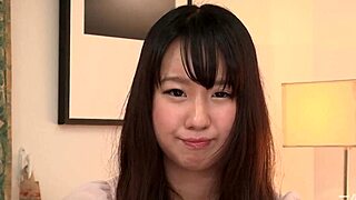 hey, wanna see this hairless japanese girl serve it up raw?