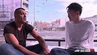 Ever wonder how Vanessa Shelby masters licking a wet pussy outdoors?