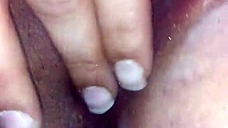 Wet pussy squirting from fat woman