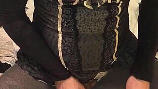 golden piss flowing in a wild, dirty drunk scene tonight.