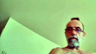 Me, myself, and I in this gay solo amateurs scene.