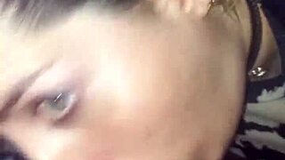 Wow, this rica latina deepthroats and gets cum from the black guy! 😍