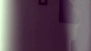 Pequeña jennifer far is a sexy latina star