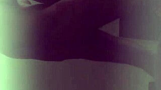 Pequeña jennifer far is a sexy latina star