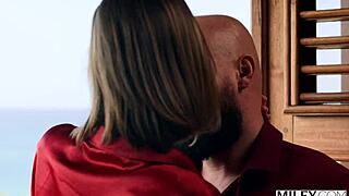 I'm Serenity, cheating milf wife on secret vacay with handjob and riding