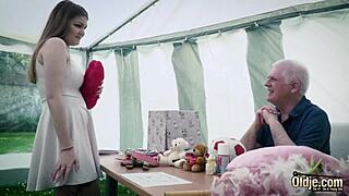 Teen babe's pussy smashed by old cock with deepthroat and facial