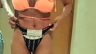 morena carismática adora chupar pau deliciosamente na produção ilukaah