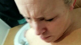 i fucked this blonde milf on the bathroom counter, her pussy was so wet, amateurs