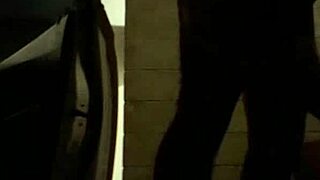 New capoeira student learns deep techniques