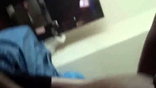 Mo's Solo Gay Schlong Stroking Session