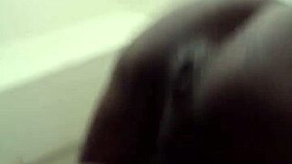 Mo's Solo Gay Schlong Stroking Session