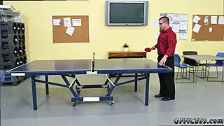 Straight guys share hardcore sex stories with gay first-timer 😏