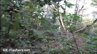 I'm an amateur redhead living on the edge with public fingering