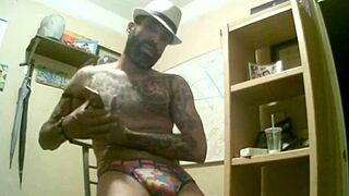 fucking the tasty gay guy