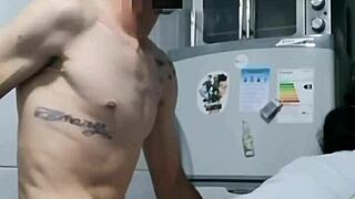 Passionate amateur sex in kitchen?