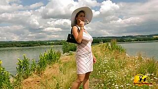 First sunny day, I’m out masturbating by the lake with excitement