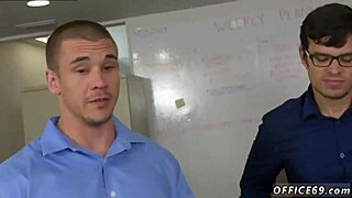 Fuck That Tech Intern In Gay Sex Gallery?