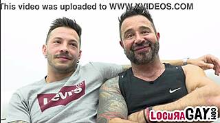 Hard fucking on the sofa: John Brachalli and Martín Mazza