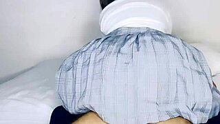 My cousin says, ride me hard as she grinds