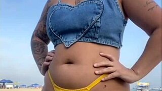 I made the guy excited on the african beach with flashing.