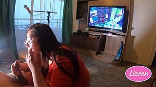 What if I suck her while she wins Fortnite?