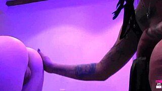 Blonde vixen intensely drills lesbian friend