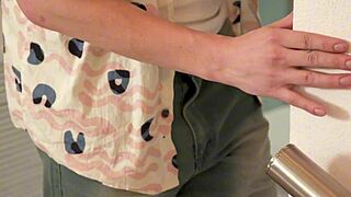 Caught my big tit stepmom Jessica Ryan masturbating!