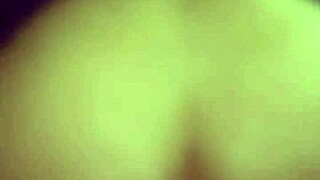 Mi madrastra infiel mientras habla por telefono, getting a creampie in her big ass.