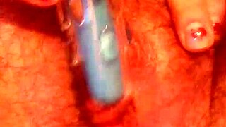 rubbing my pussy again