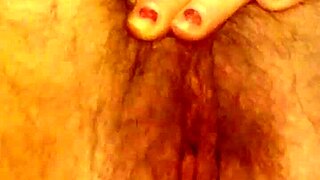 rubbing my pussy again