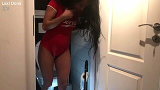 lexidona pee pee czech homemade softcore solo