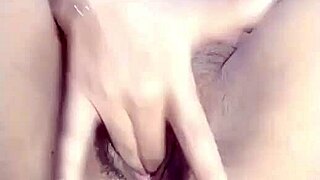 i'm masturbating my wet pussy till i squirt, it's so sexy.