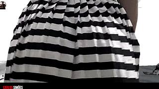 Novinha Linda Gostosa Mostra A Calcinha Em Lingerie Caseira Latina Jovem