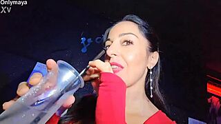 Real amateur double team fucking in the club