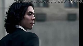 shemale ladyboy masturbates to paralyzer by finger eleven