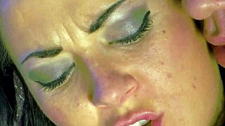 Ever tried banging a slutty mom outdoors?