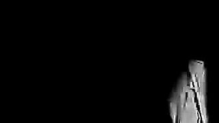 Paty bumbum esta com febre mais a buceta continua molhada