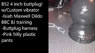 Sissy Prepares For Anal With Buttplug